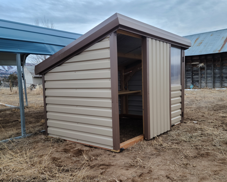 Chicken Coop 6 ft x 9 ft